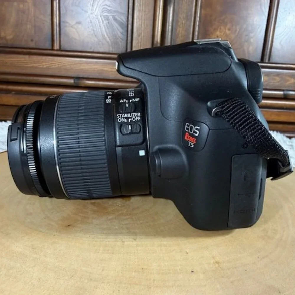 Canon EOS Rebel T5 DSLR Digital Camera + Storage Bag + Accessories Bundle